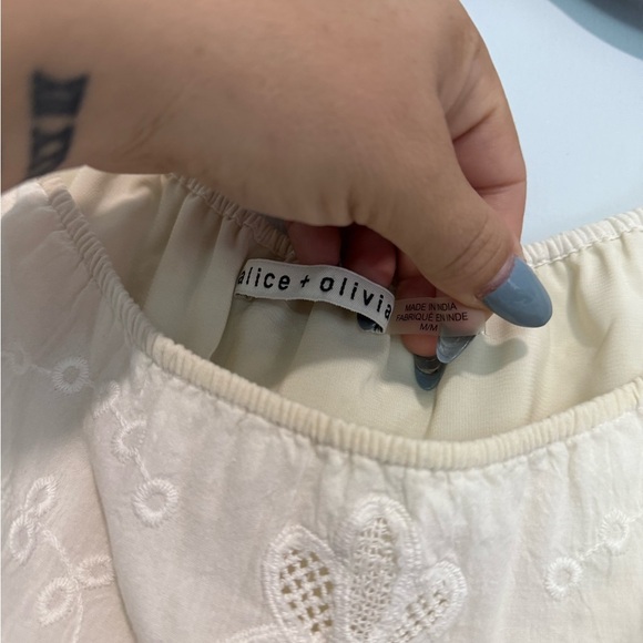 Alice + Olivia Alta Peasant Cutout Embroidered Blouse, Top, white,Medium - Picture 3 of 6